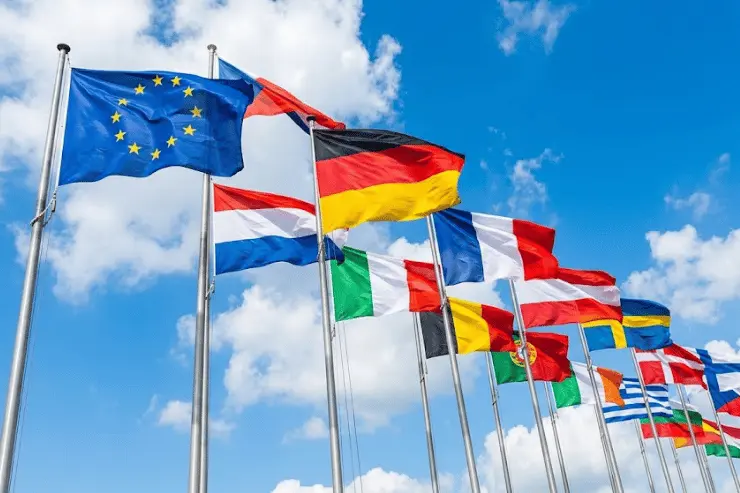 Banderas de países europeos.