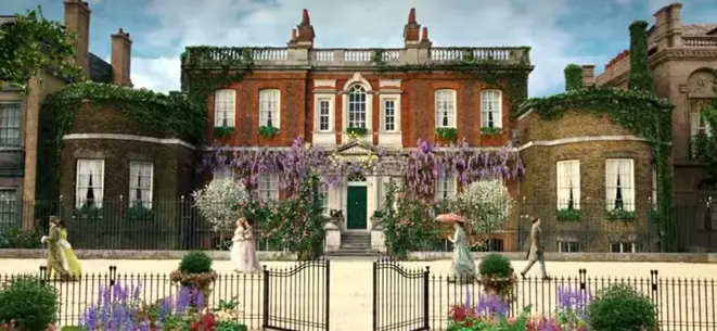 Raisin NL-Statig landhuis met bloeiende tuin Bridgerton House