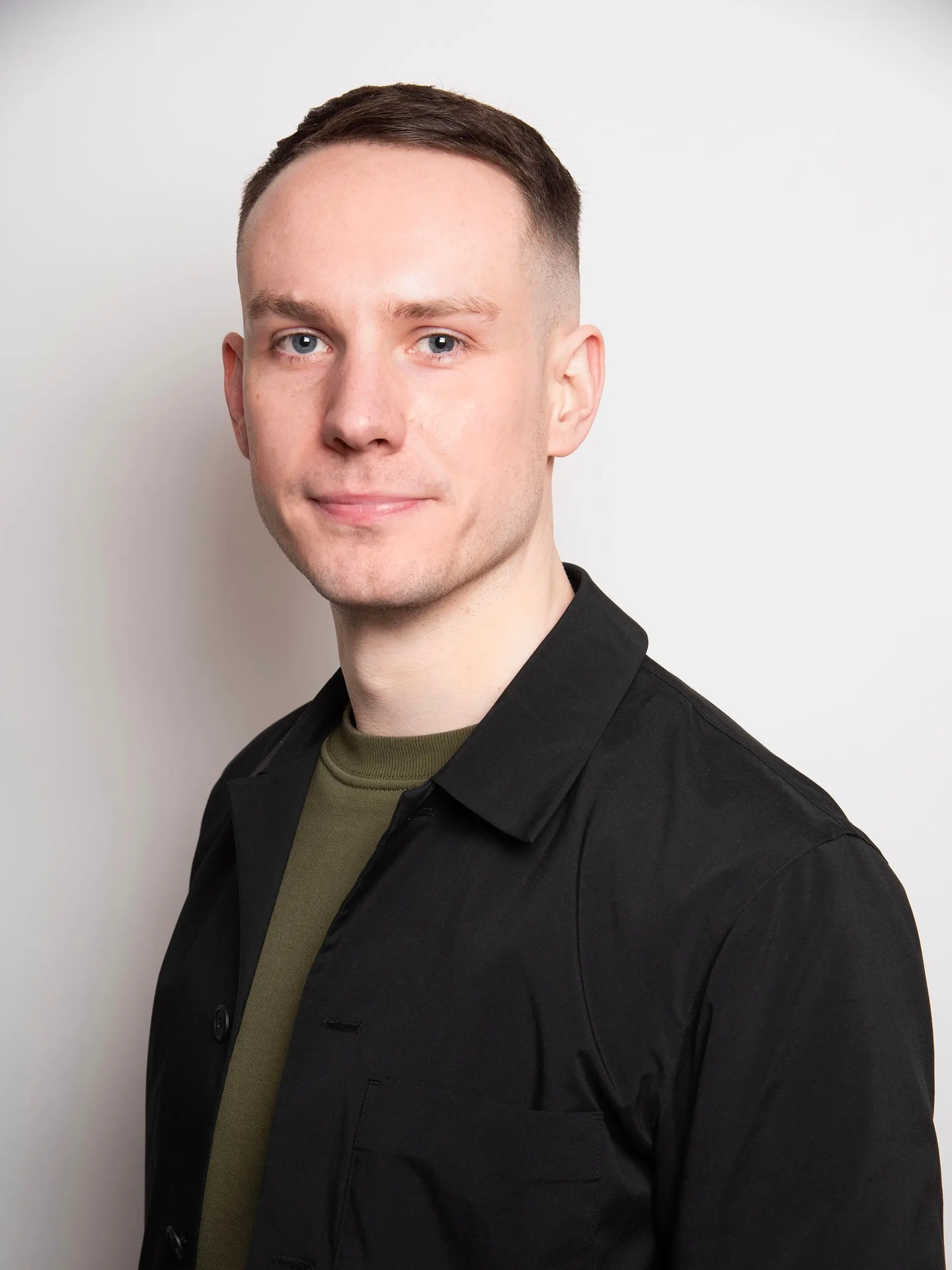 raisin-ie-ben-lawson Headshot of Ben Lawson, Content Manager at Raisin.