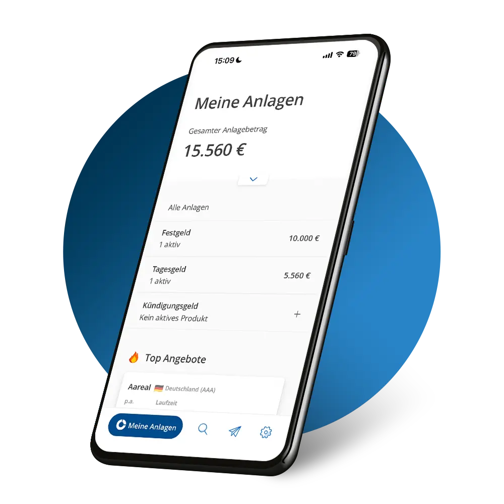 Bild eines Smartphones vor einem blauen Kreis, dass die Seite meine Anlagen der Raisin App zeigt.