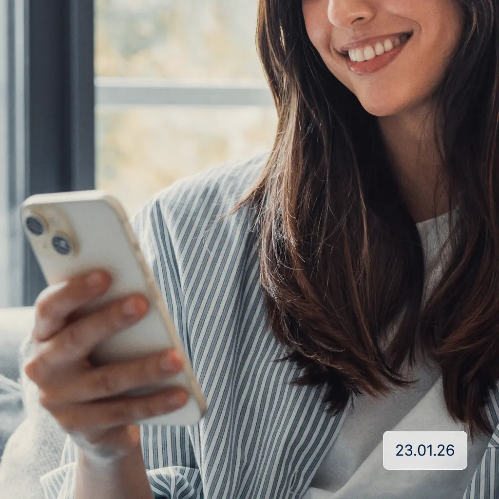 raisin_de_mehrere_accounts.png Ausschnitt einer Frau am Smartphone unten rechts Datum 25.08.2025
