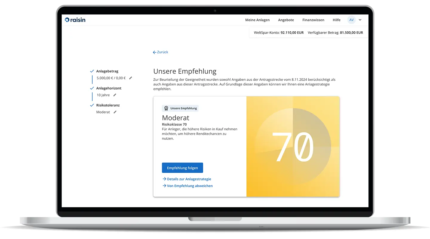 Raisin DE-Digitale Vermögensverwaltung Risikoklasse 70 Ein Laptop zeigt die Empfehlung "Risikoklasse 70" der digitalen Vermögensverwaltung.