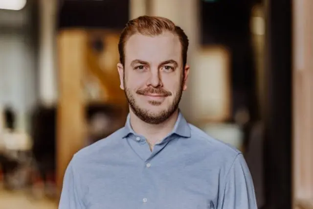 kim-felix-fomm-raisinclucas-schramm-1-850x567-1-640x427.jpeg Quartalsbericht Q2 2023