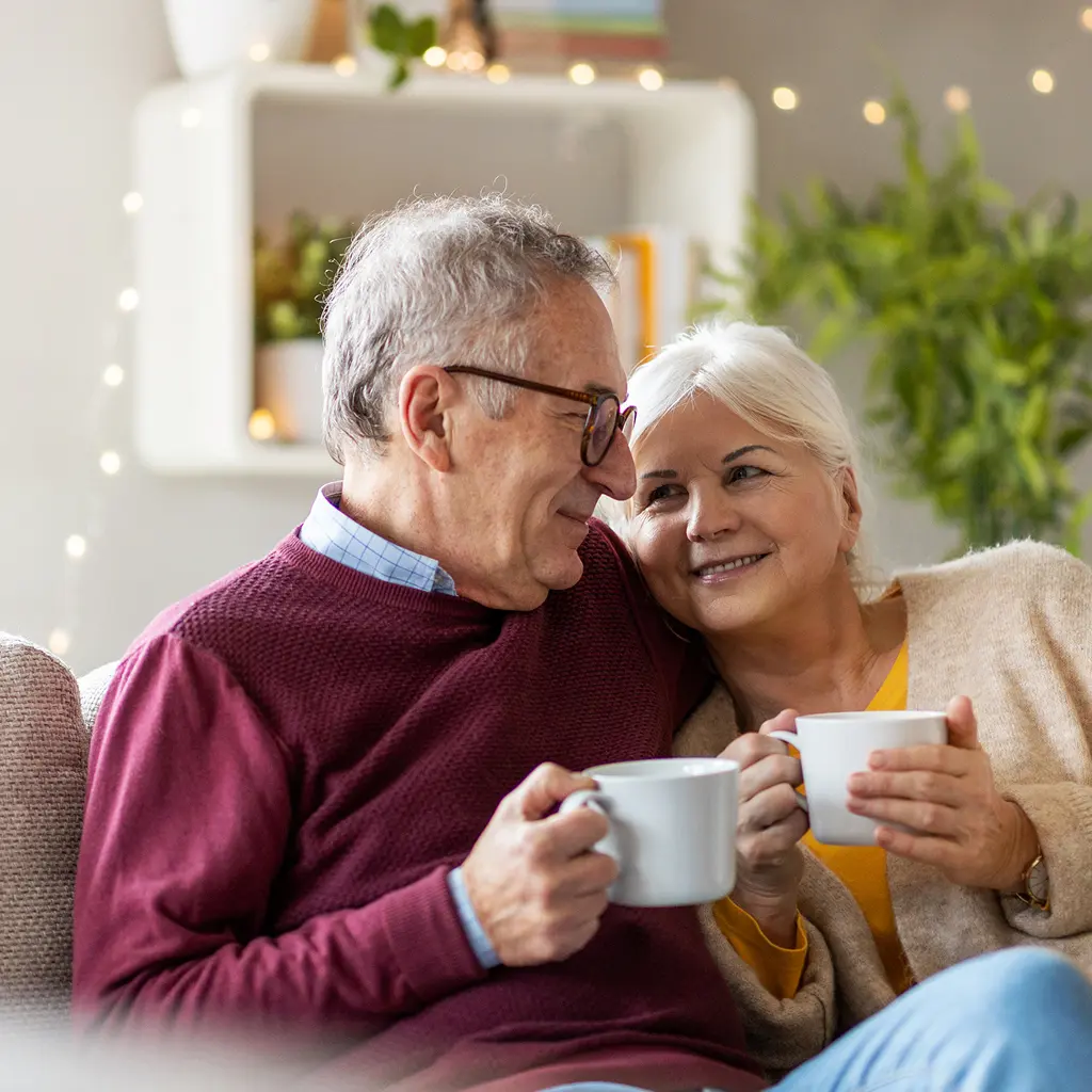 blue-fcu-about-1024.png senior couple